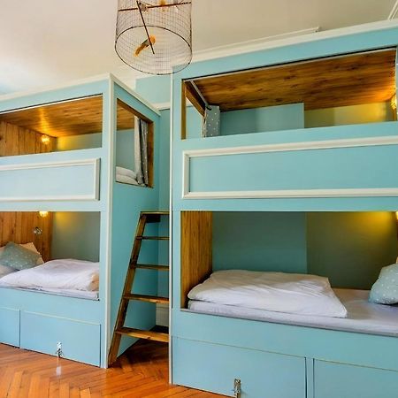 Mrs Potts Hostel Кардиф Екстериор снимка