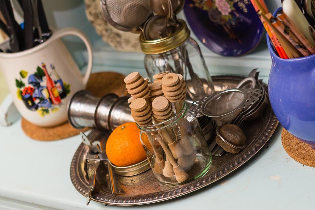 Mrs Potts Hostel Кардиф Екстериор снимка